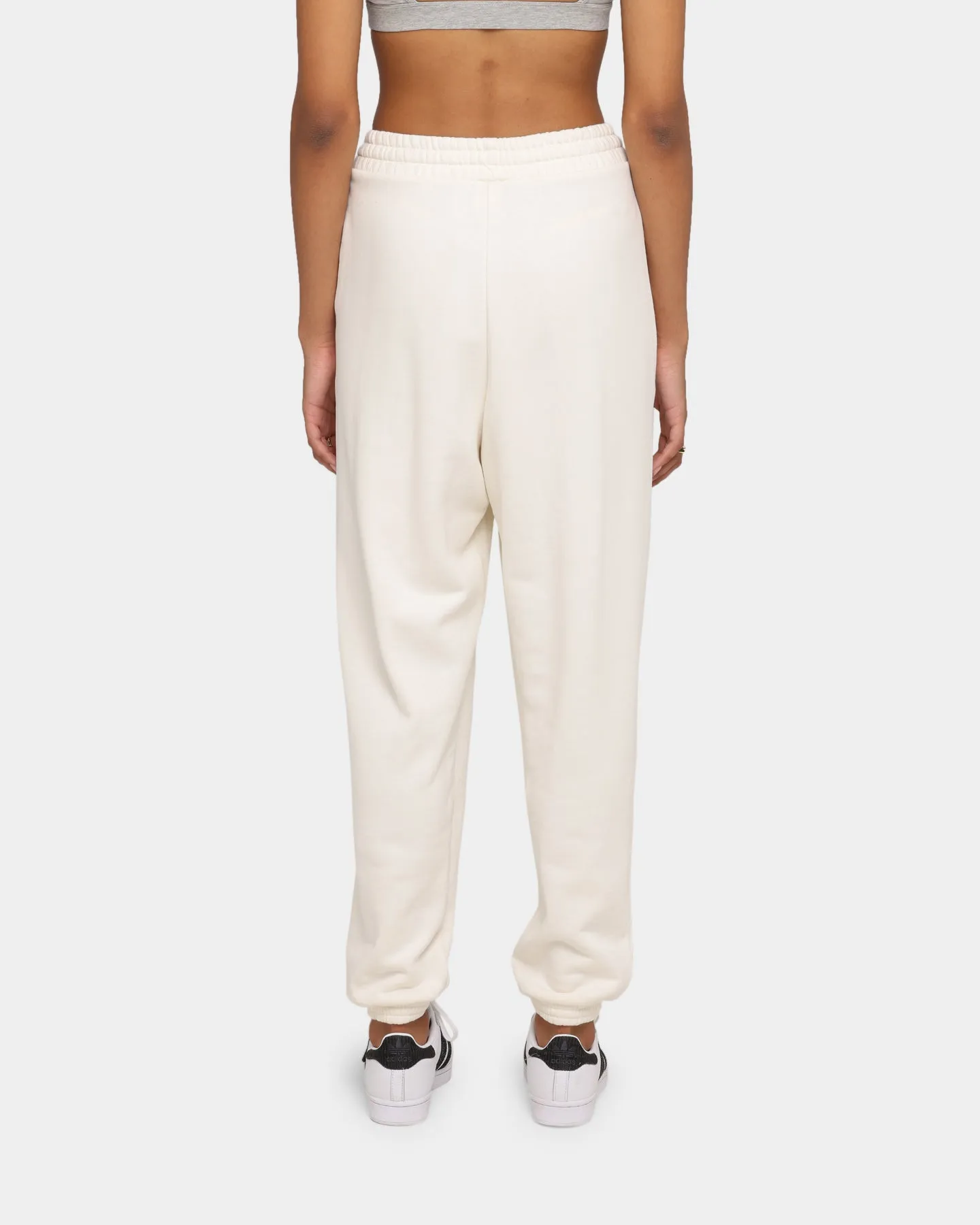 Adidas Women's Relaxed Non-Dye Jogger Non Dyed