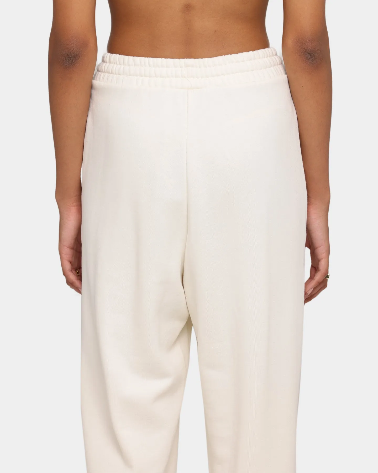 Adidas Women's Relaxed Non-Dye Jogger Non Dyed