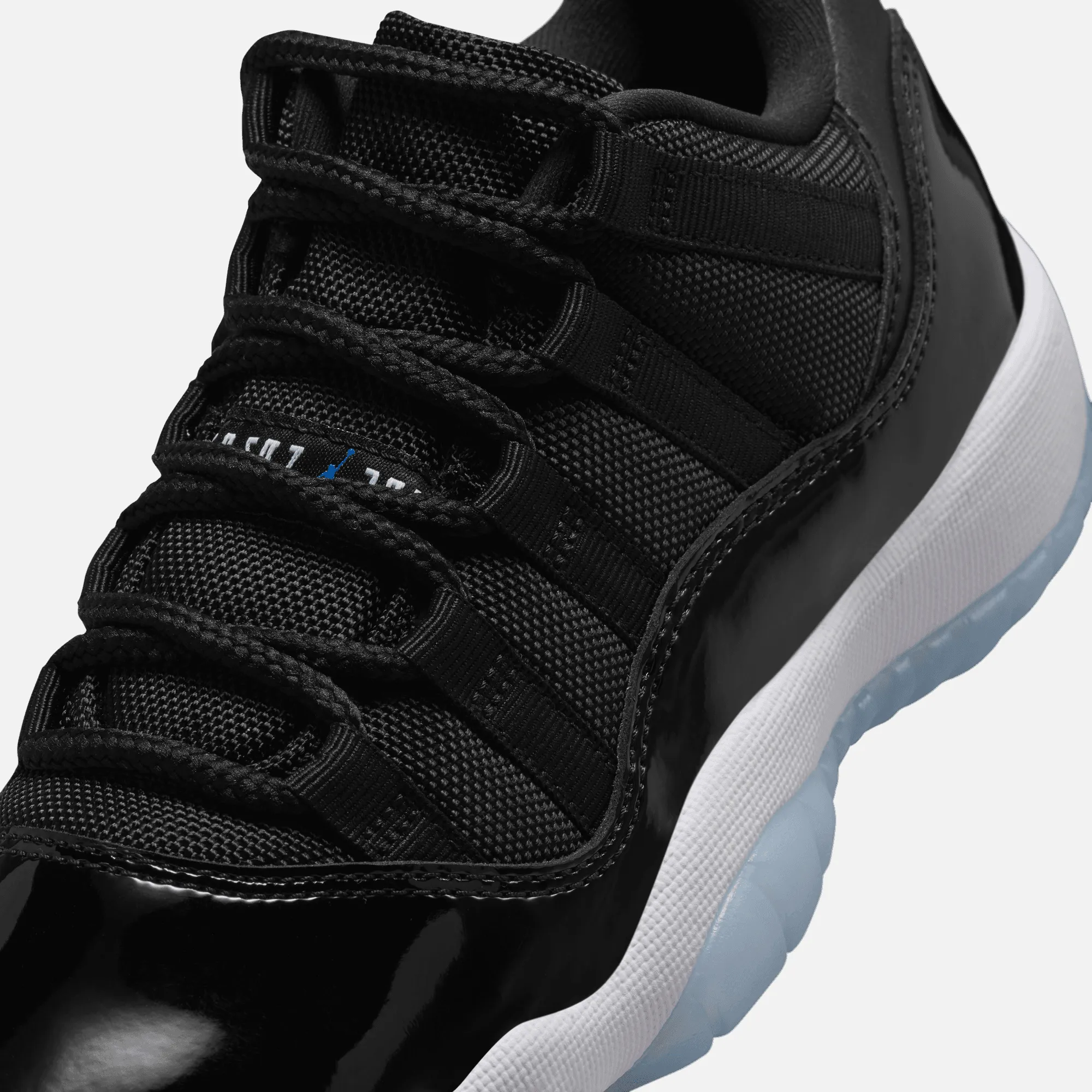 Air Jordan Big Kids' 11 Retro Low Space Jam (GS)