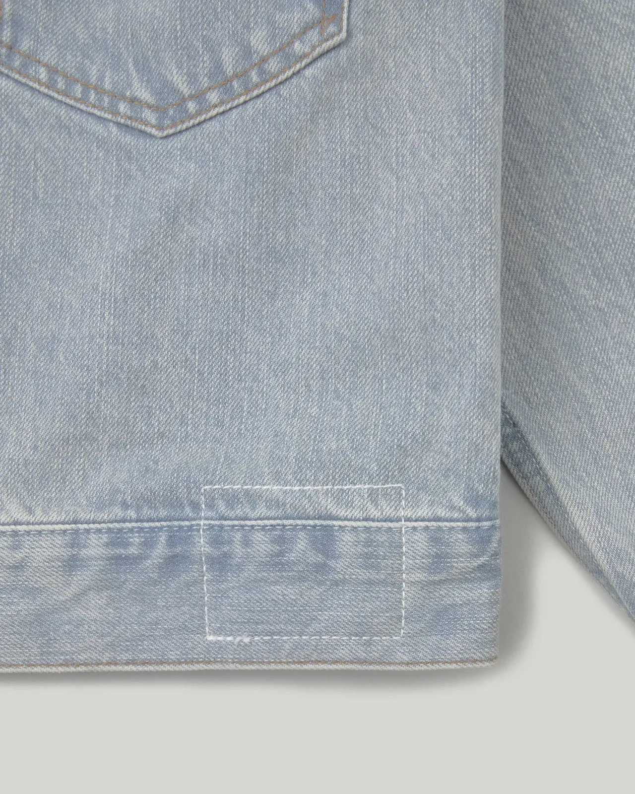 Double Pocket Jean Jacket Light Blue