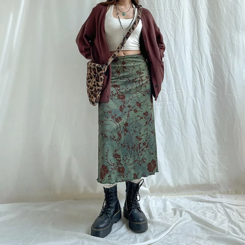 Flower pattern contrast ruffle tie dye midi skirt grunge 90s Streetwear Disheveled Chic Fashion grunge 90s Streetwear Distressed Fashion