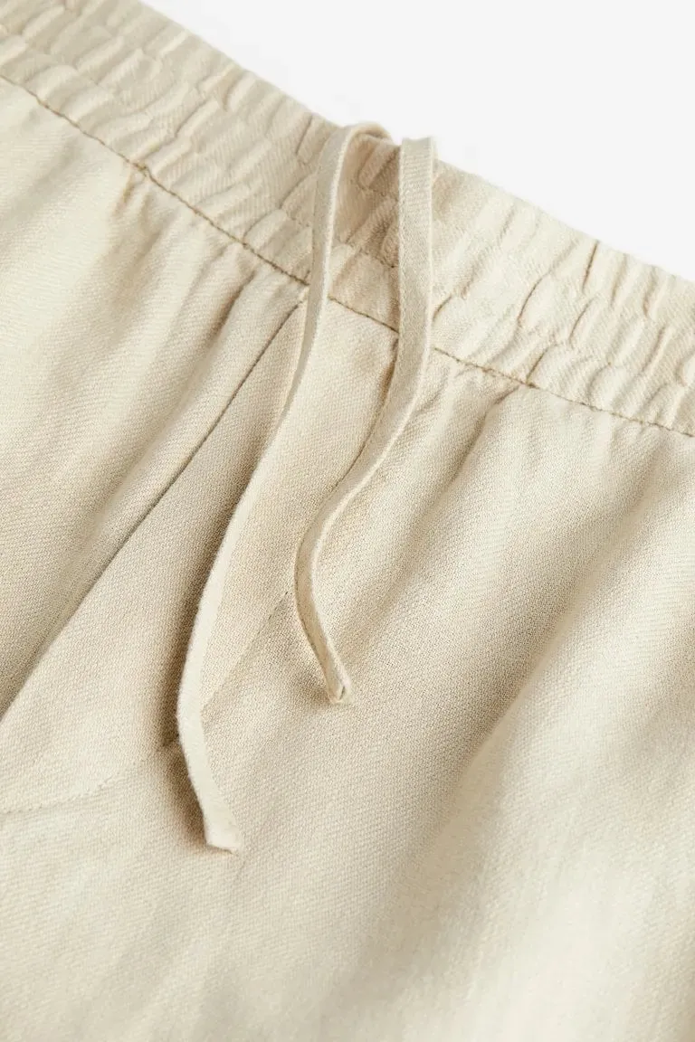 H&M Regular Fit Linen shorts, light beige