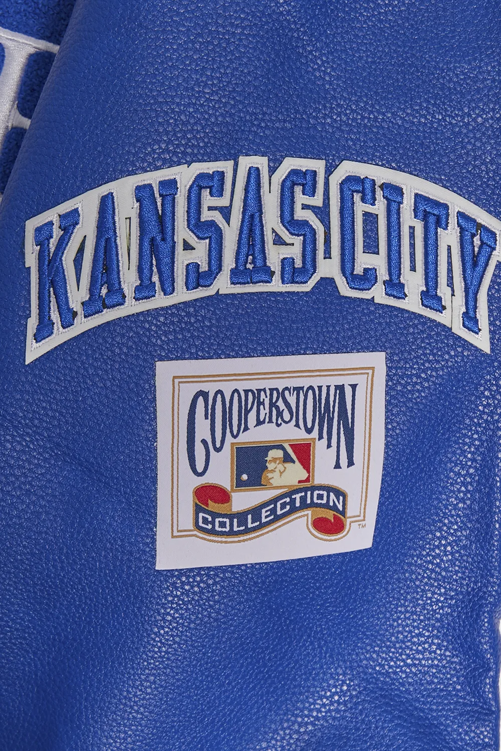 MLB KANSAS CITY ROYALS RETRO CLASSIC MEN'S RIB WOOL VARSITY JACKET (EGGSHELL/ UNIVERSITY BLUE)